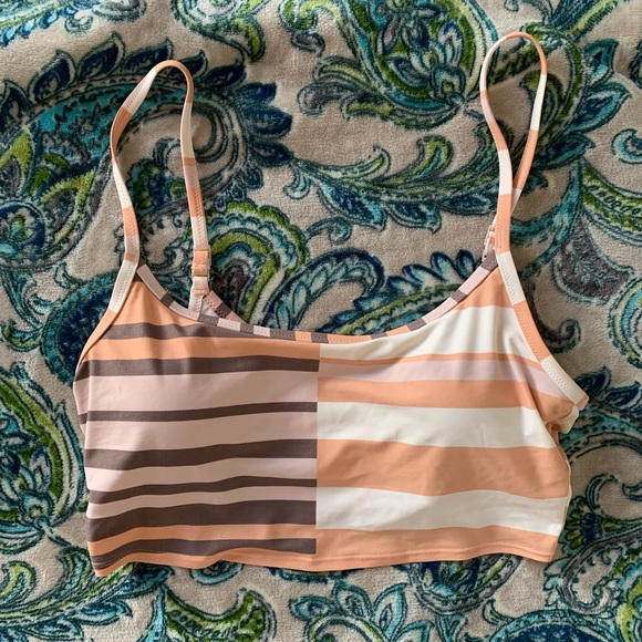 aerie Other - Aerie Colorblocked Swim Top